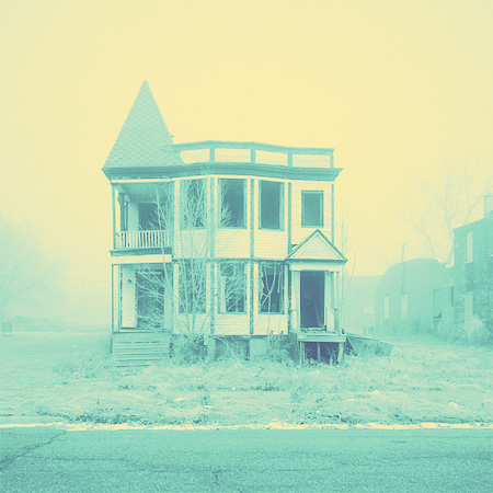 abandoned-house-detroit